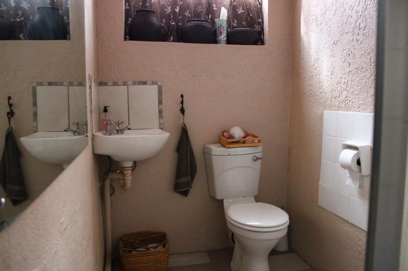3 Bedroom Property for Sale in Fraserburg Northern Cape
